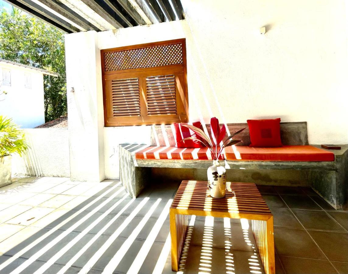 Isana Beach House Тангалла Экстерьер фото