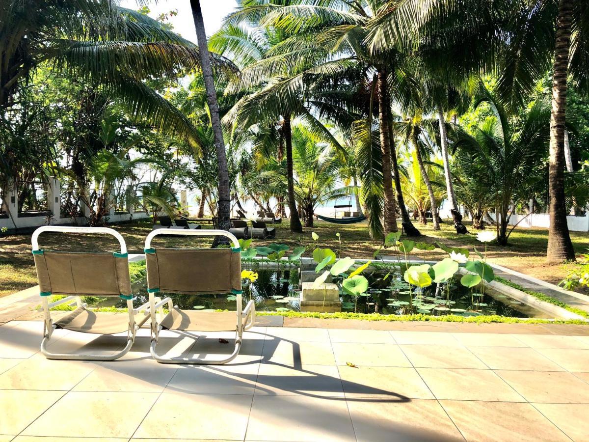Isana Beach House Тангалла Экстерьер фото